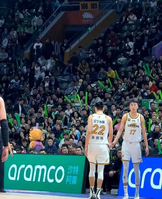 包含今晨山东泰山远射贴柱:CBA季后赛节点到来,气氛紧张,赛程密集仍需轮换的词条 包含今晨山东泰山远射贴柱:CBA季后赛节点到来,气氛紧张,赛程密集仍需轮换的词条