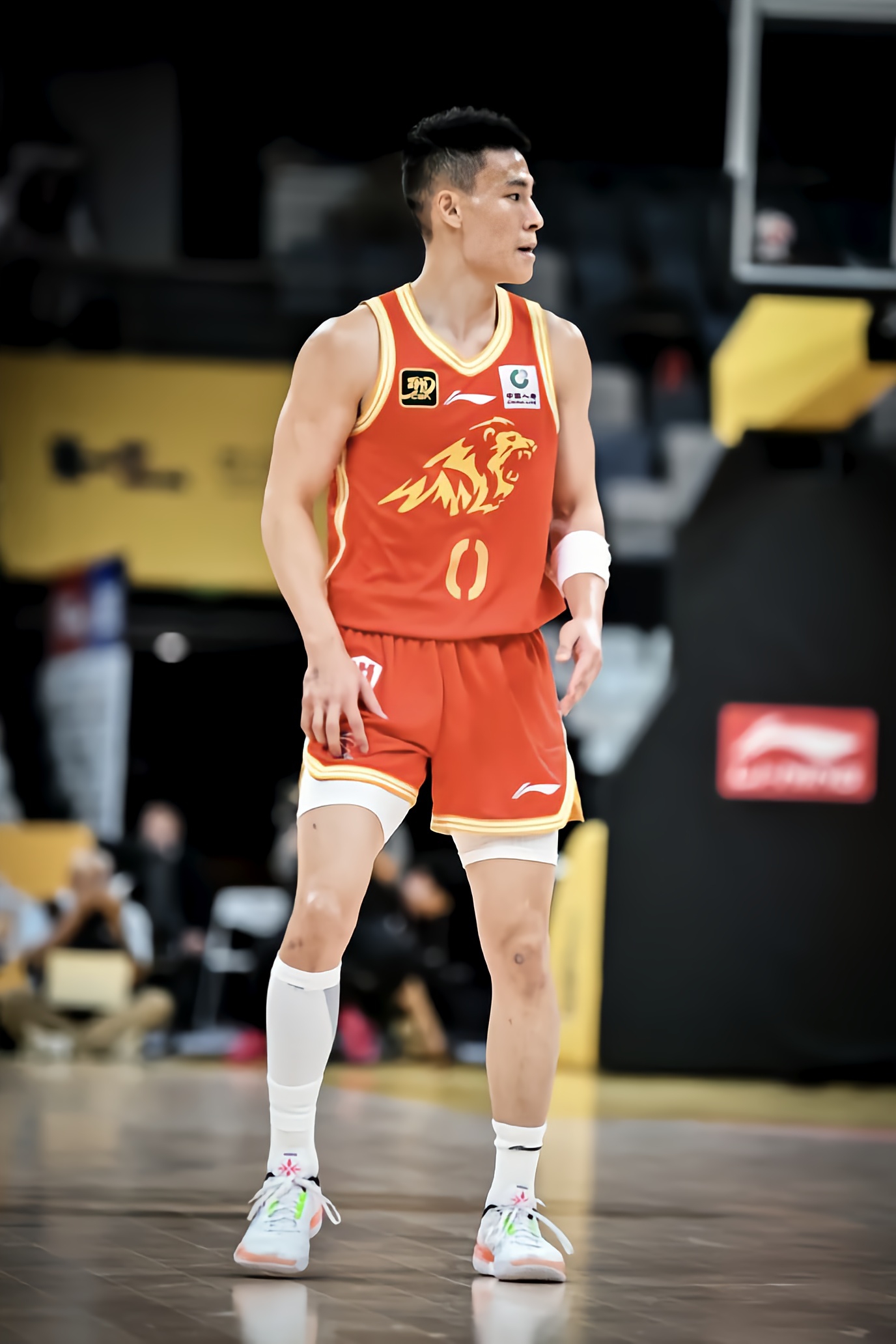 广厦男篮冲刺阶段复出首秀，志在欧冠名次提升，管理层满意，训练强度明显提升的简单介绍