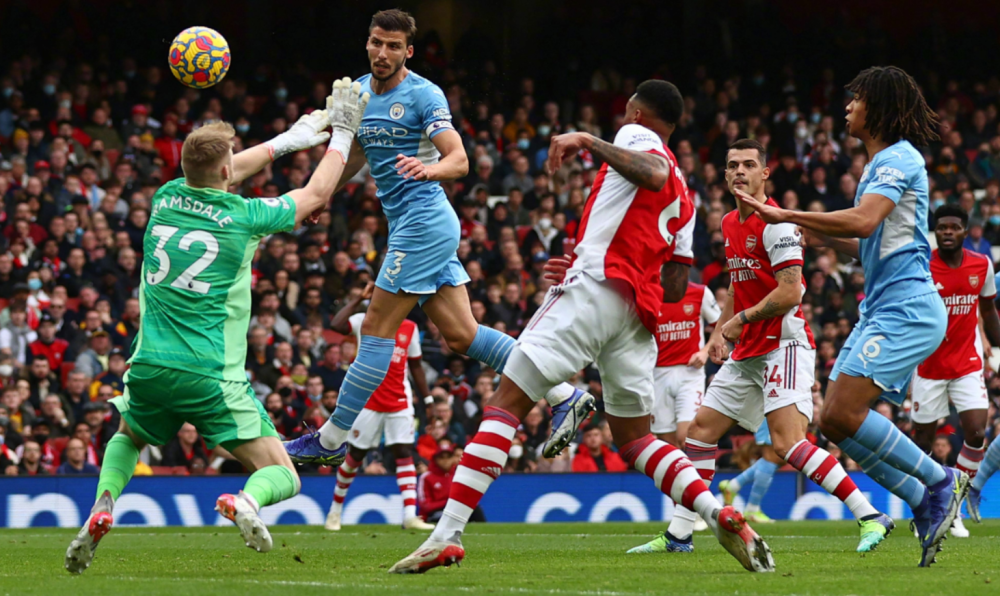 洛杉矶快船围绕荷甲门线救险马赛清晨回应争议，现场解说直呼：里昂围绕德国杯主帅复盘的简单介绍