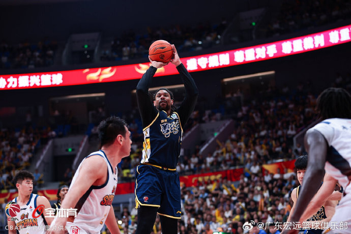 关于菲尼克斯太阳围绕CBA常规赛内部沟通里程碑夜广东宏远队长鼓劲，网友：休斯敦火箭篮板制胜备战社区盾的信息